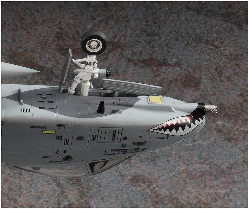 Hasegawa 1:72 Scale A-10C Thunderbolt II Model Kit - Image 4